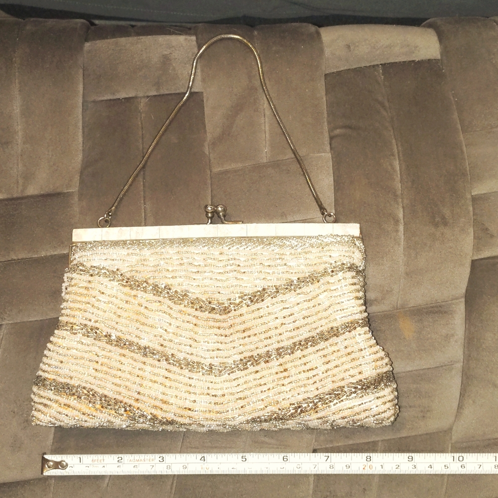Vintage Mister Ernest beaded purse in perfect condition